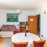 Put Lokvice I Apartmán