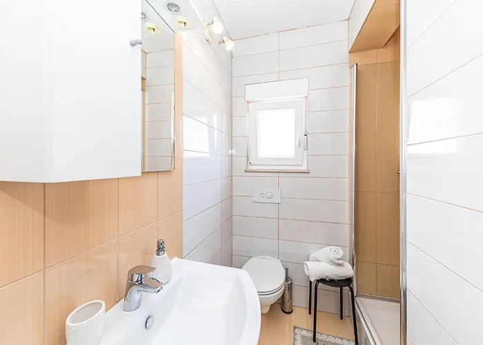 Put Lokvice I Appartement Trogir